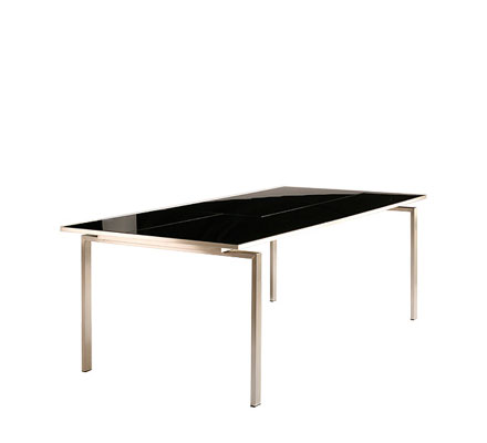 Neuer Mercury Esstisch