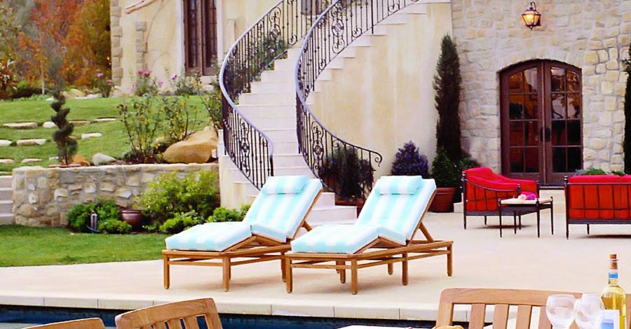 Paradiso Chaise Lounge